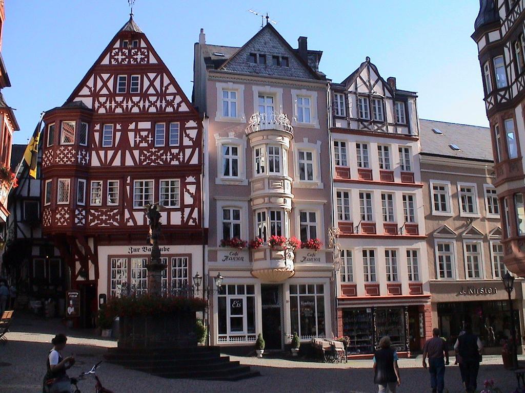 Gaestehaus Am Ahornweg Бернкастель-Кюс Номер фото